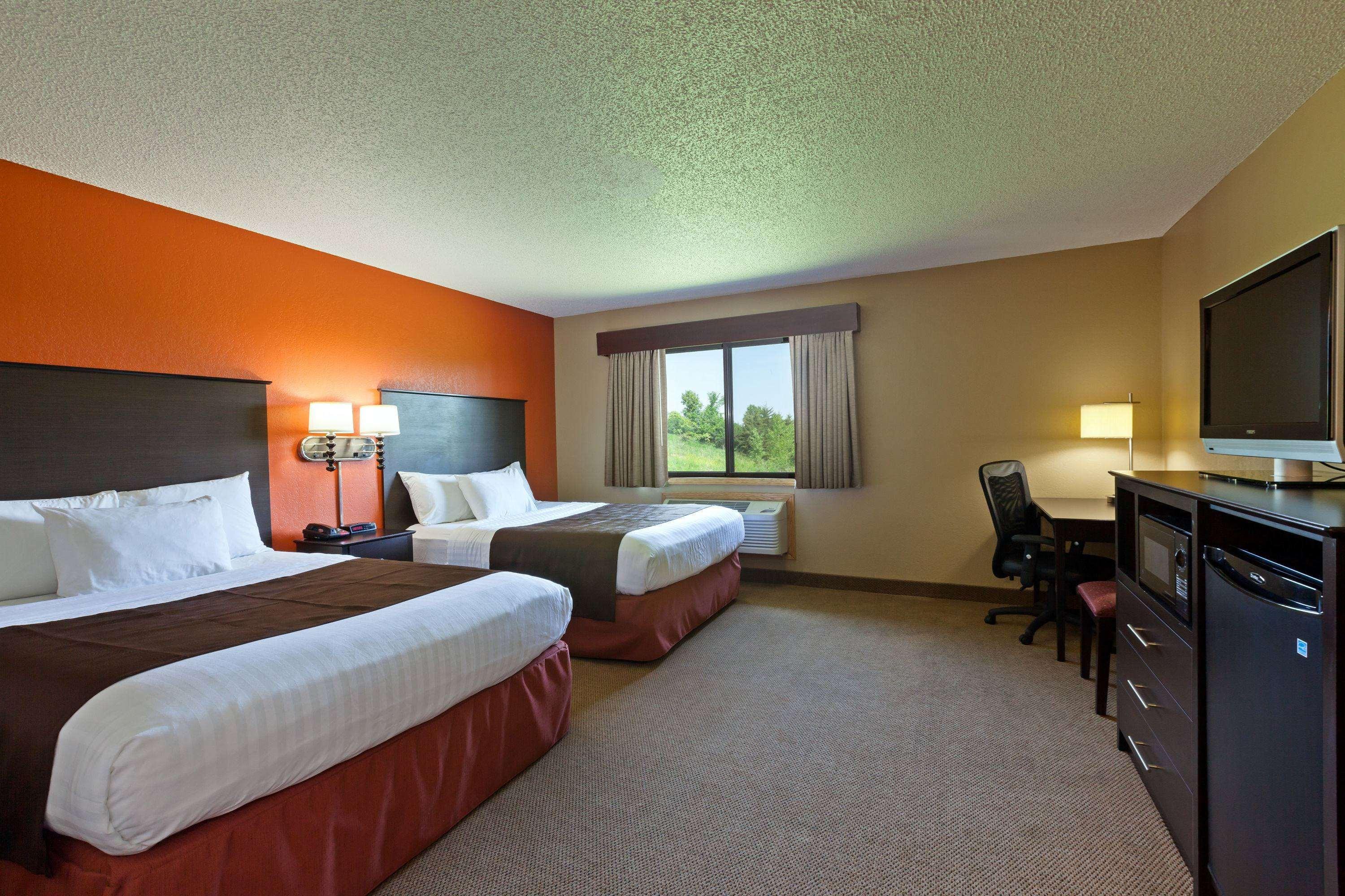 Americinn By Wyndham Algona Esterno foto
